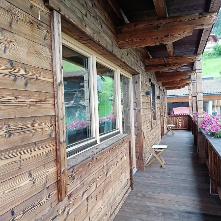 Nesterhof Lägenhet