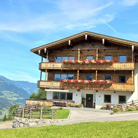 Nesterhof * Aschau Im Zillertal